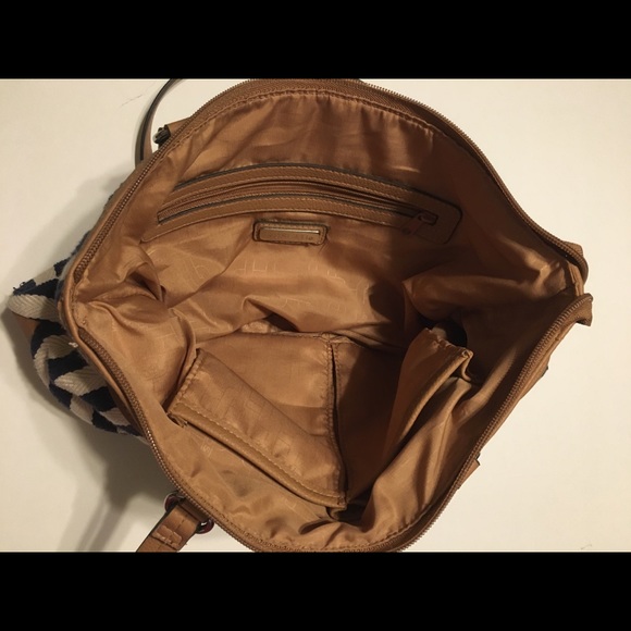 Rosetti Mina Printed Tote - Picture 8 of 8